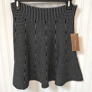 Francesca’s pull on skirt